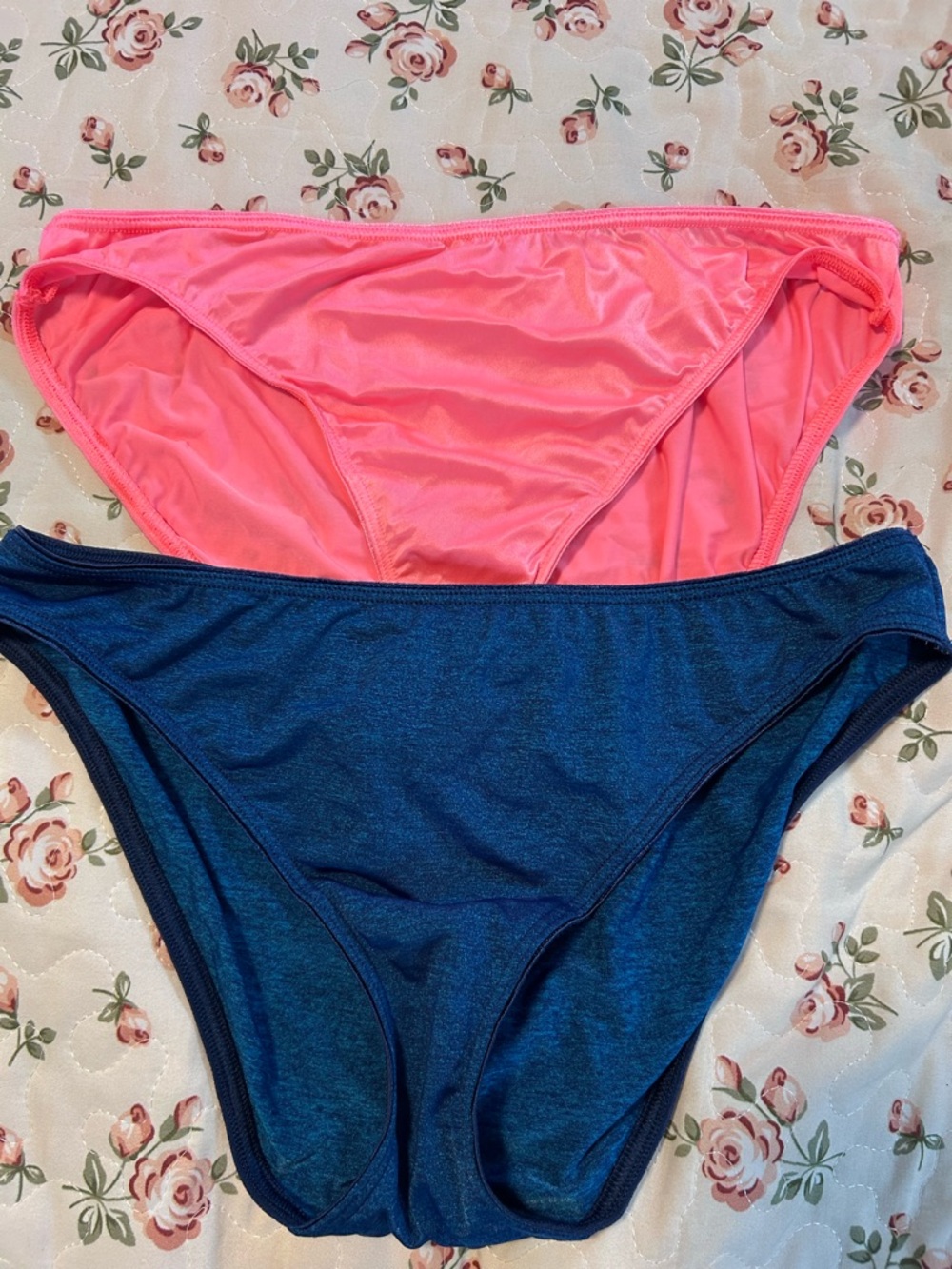 Victoria's Secret bikini style panties excellent condition & super soft